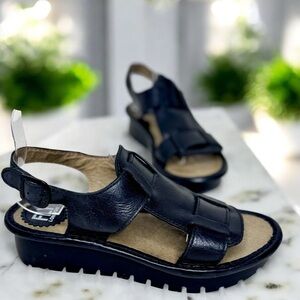 FLY LONDON Sandals Black Leather Slingback Comfort Buckle EU 38 | US 7.5 - 8
